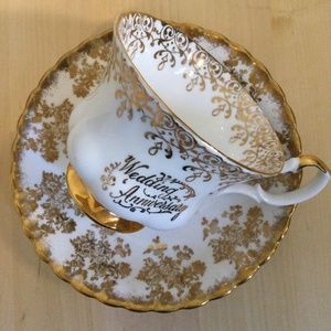 Royal Albert  Bone China VINTAGE Made In England